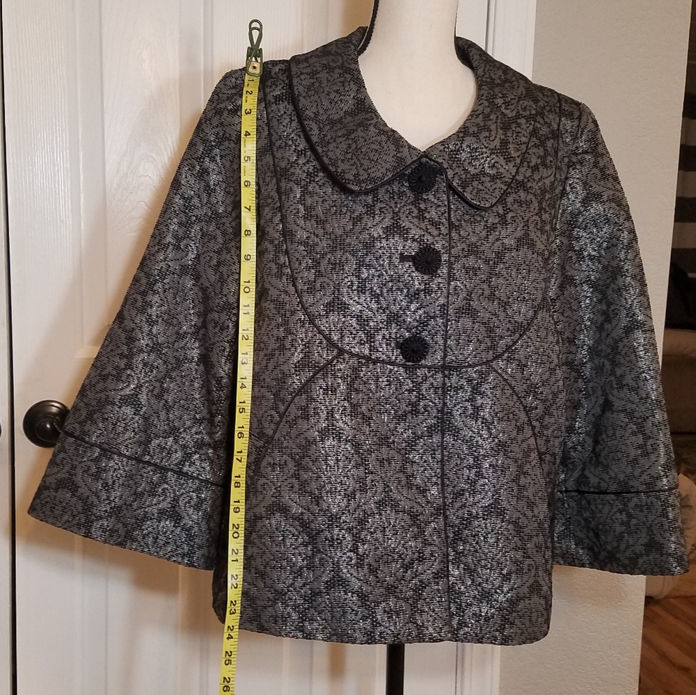 Oscar De La Renta Co. Black & Silver Jacket. Sz.12
